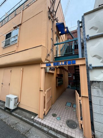 MA BELLE 鶴瀬（マベール鶴瀬）のエントランス