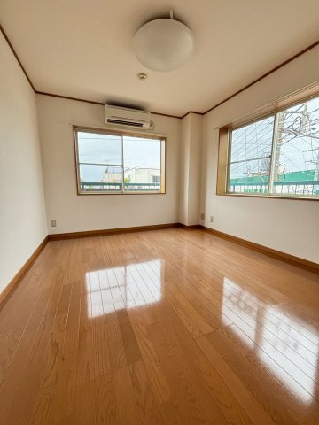 MA BELLE 鶴瀬（マベール鶴瀬）の居間・リビング