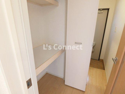 【設備】 | ブレスサイドヒルズＧ | 廊下にも収納付き。