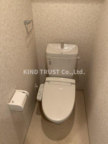 Luxe天神橋のトイレ|ゆったりとした空間のトイレです