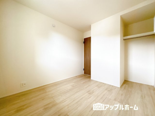 【新築住宅】東松山市石橋 第1期 全4棟の洋室|２階居室は全室収納あり！たっぷりある収納活用でお部屋もキレイを保てます♪