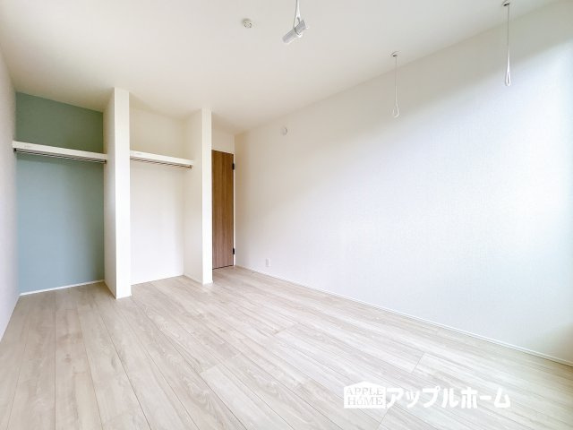 【新築住宅】東松山市石橋 第1期 全4棟の洋室|２階居室は全室収納あり！たっぷりある収納活用でお部屋もキレイを保てます♪