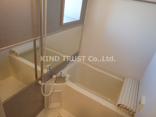 レオンコンフォート新梅田の浴室|きれいなお風呂です