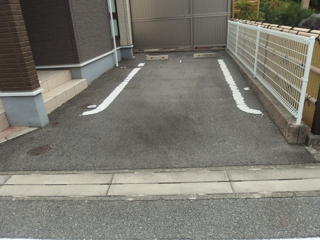 カーサ・K．Mの駐車場