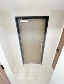 パークアクシス大塚サウスレジデンスの玄関