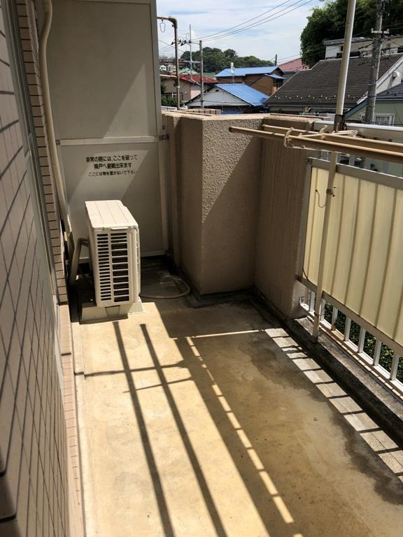 ウインベルコーラス井土ヶ谷のバルコニー