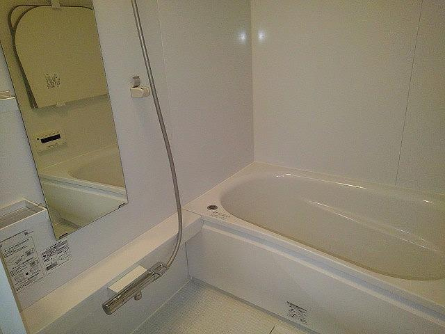 ウインベルコーラス井土ヶ谷の浴室