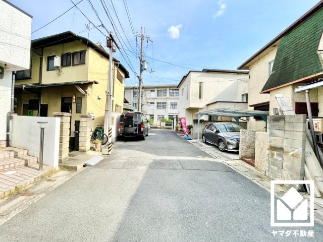 南区久世大薮町の前面道路含む現地写真