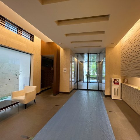 【その他共用部分】 | イニシア大濠公園 | 共用部分はいつもスッキリと清潔に管理されています