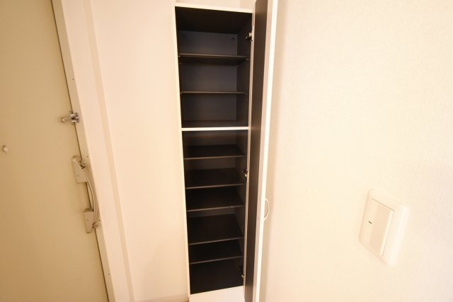レジデンス西宮呉羽の収納