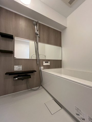 【浴室】 | ライオンズマンション筑紫丘西 | 広々とした浴室で一日の疲れもサッパリ洗い流せます