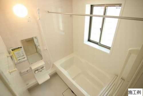 中央区宮下本町3丁目新築戸建て　4号棟の浴室|ゆったり過ごせるお風呂です