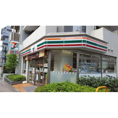 【周辺】 | コーポＴＯ | コンビニ「セブンイレブン文京湯島2丁目店まで98ｍ」