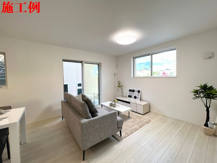 愛川町中津新築戸建て　第4-2号棟の居間・リビング|リビング施工例