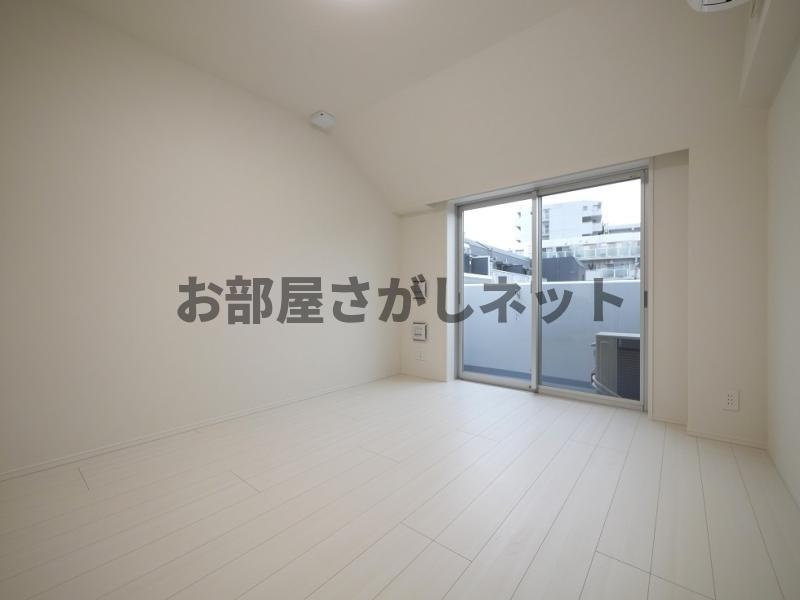 THE PREMIUM CUBE G 東中野【12月中旬入居可】の居間・リビング