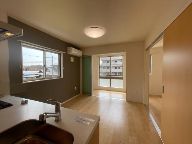 オータムめぐみⅢの居間・リビング|リビング（イメージ）