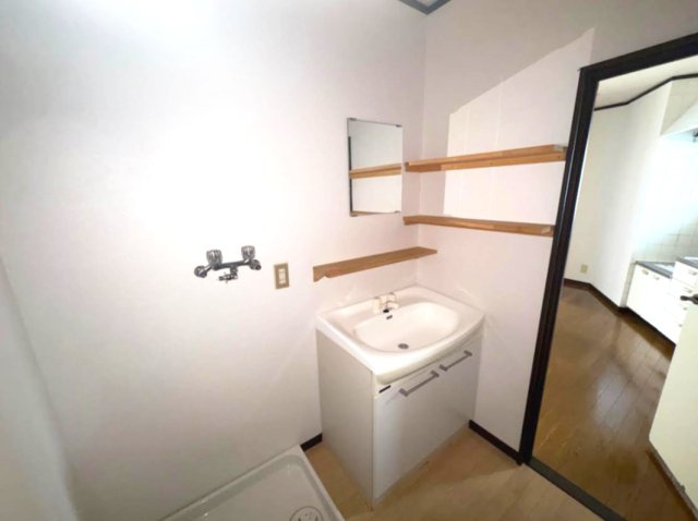 川口ビルの洗面所