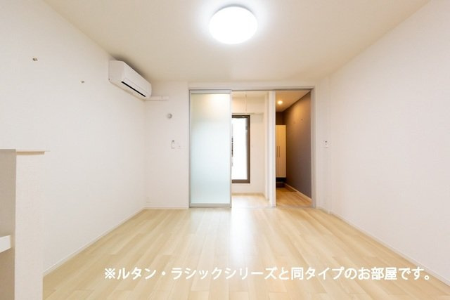 虹ケ浜３丁目アパートの内装