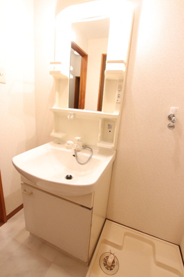 洗髪洗面化粧台