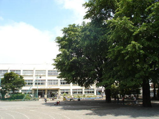 大和市立大和小学校　700ｍ