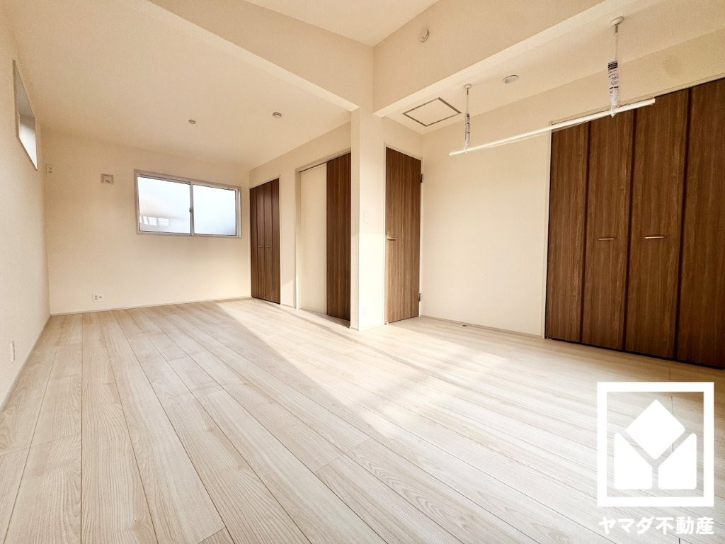 栗東市大橋４丁目　1期　2号棟の寝室