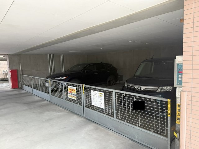 アイディーコート錦の駐車場|共用部/駐車場　空有・機械式（月額6000円～8000円）