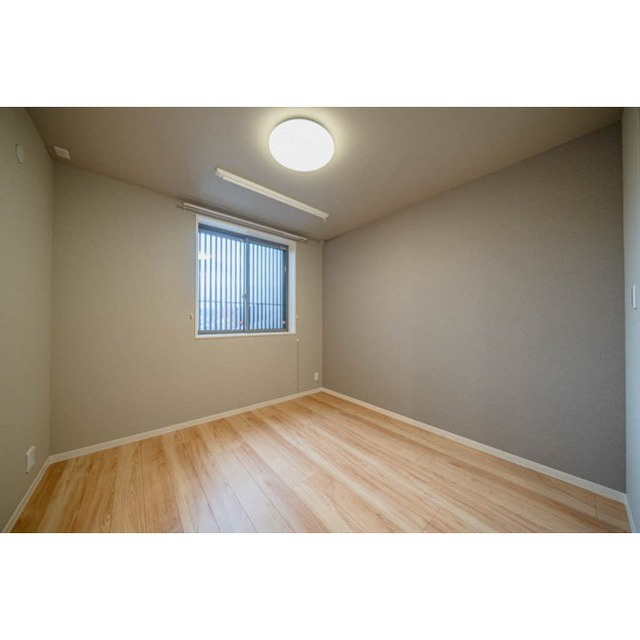 岐阜市長良福江町１丁目の賃貸マンションの内装