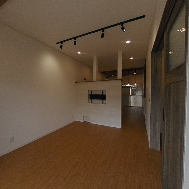 若福町4番6号貸家の居間・リビング