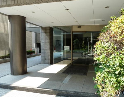  | Ｈ＆Ｍ南青山