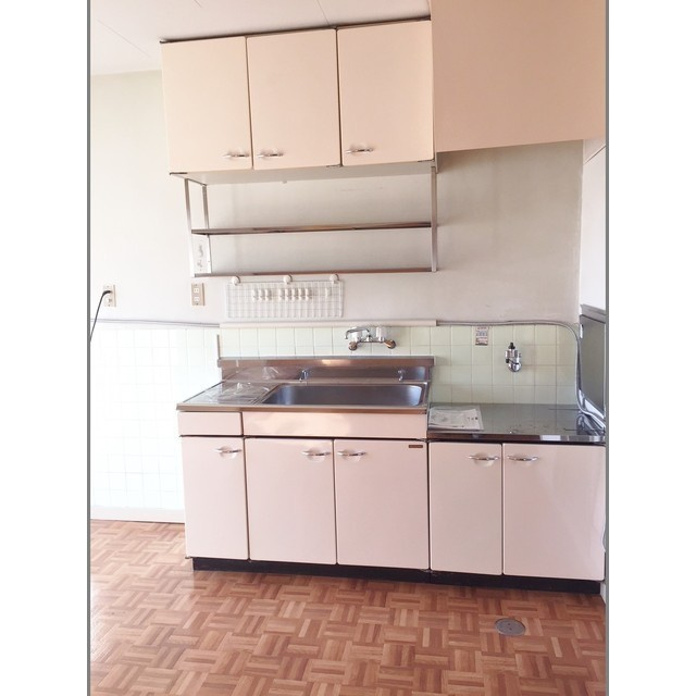 岐阜市加納青藤町２丁目のアパートのキッチン