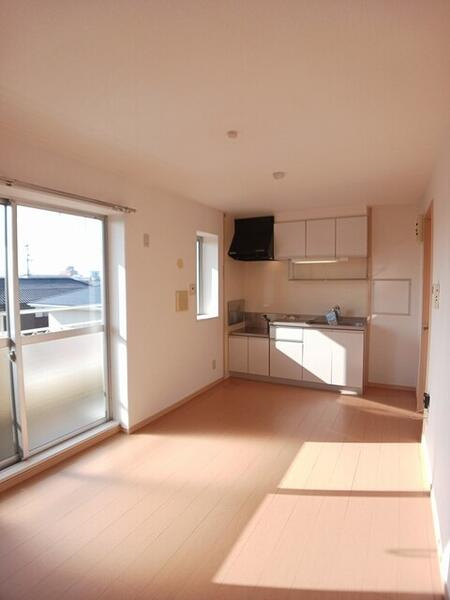 ドミール板倉の居間・リビング