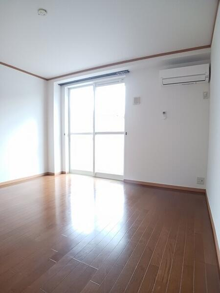 ノースウィング２Ｂの居間・リビング