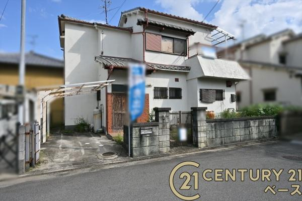 御所市櫛羅　一戸建の駐車場|■現地撮影写真■駐車スペース１台分！