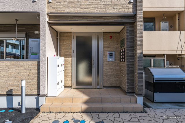 ラフレシールのエントランス