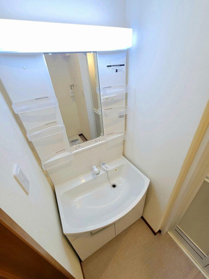 【洗面所】 | 海 kai 清水１丁目 | 洗面所