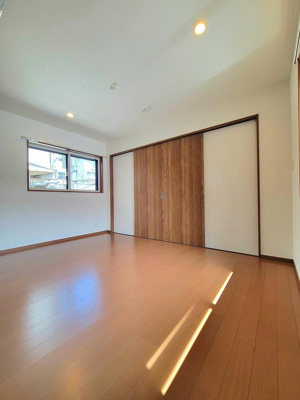 【居間・リビング】 | 海 kai 清水１丁目 | 洋室