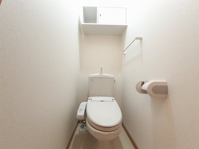 グラン・カメリアのトイレ|落ち着いたトイレです