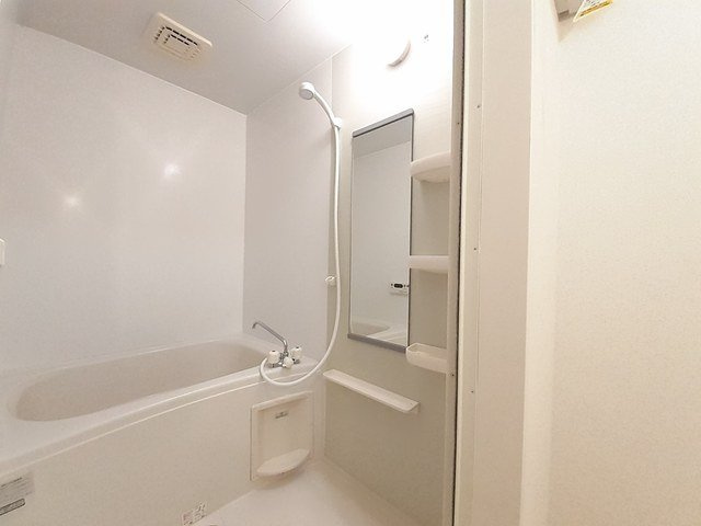 グラン・カメリアの浴室|コンパクトで使いやすいお風呂です