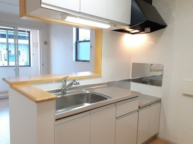 ユニゾン　カミューⅡのキッチン|使いやすいキッチンです