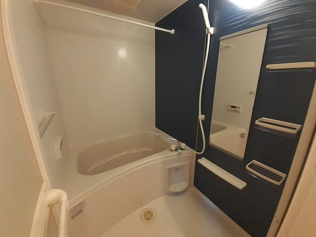 ユニゾン　カミューⅡの浴室|ゆったり過ごせるお風呂です