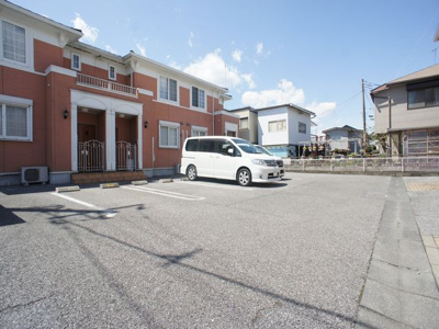 【駐車場】 | スッドスピアッツォバイアＡ | 駐車場2台可能です♪