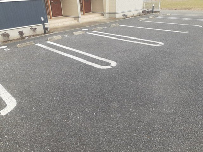 【駐車場】 | グラースクローⅡ