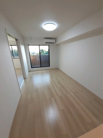 哲学の道　Ｃの居間・リビング