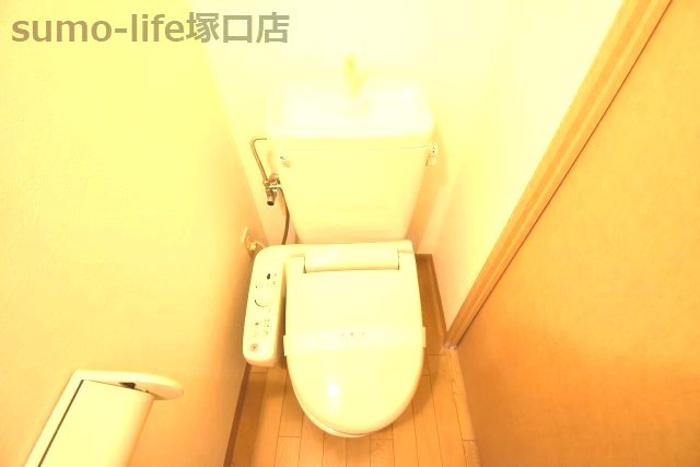 礎のトイレ