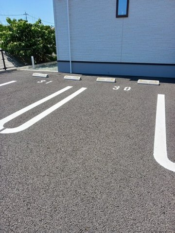 グリーンハウスＫ・Ｔ　ⅢＣの駐車場