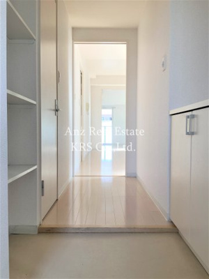 【玄関】 | クレオキタホリエ | シューズボックス、整理棚付きの玄関です♪