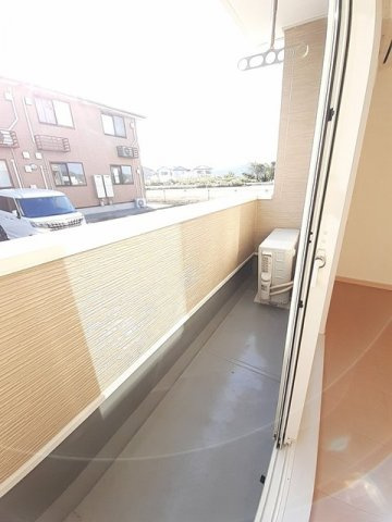 セレブリティ　Ｃのバルコニー|開放的で明るい空間を演出してくれるバルコニーです