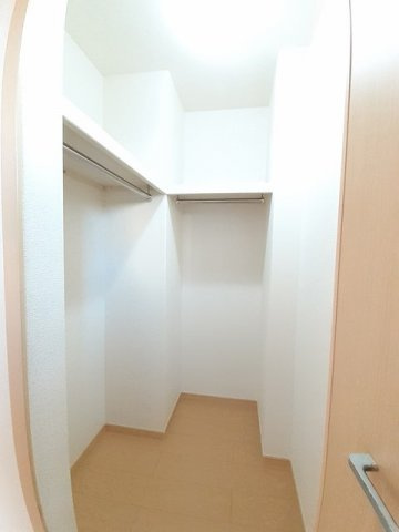 セレブリティ　Ｃの収納|ちょっとした収納スペースも充実しています