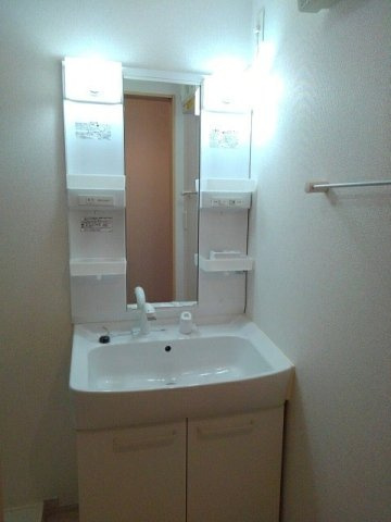 ボンヌ・シャンスの洗面所|広い洗面スペース