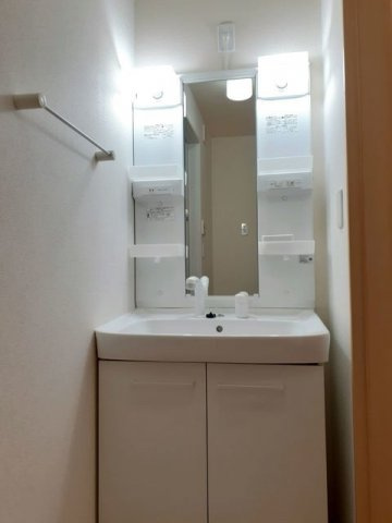 マーヴェラスＡの洗面所|洗面所です